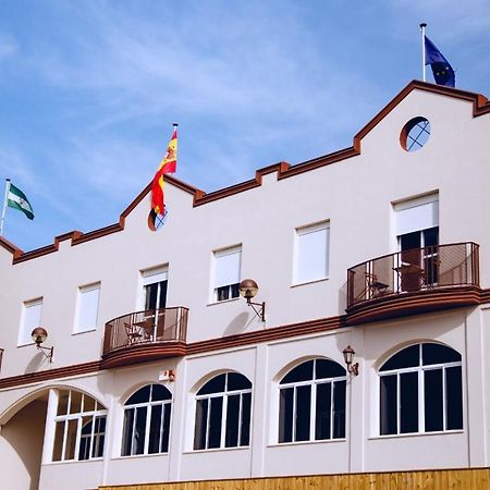 Hotel Olive Osuna Ngoại thất bức ảnh