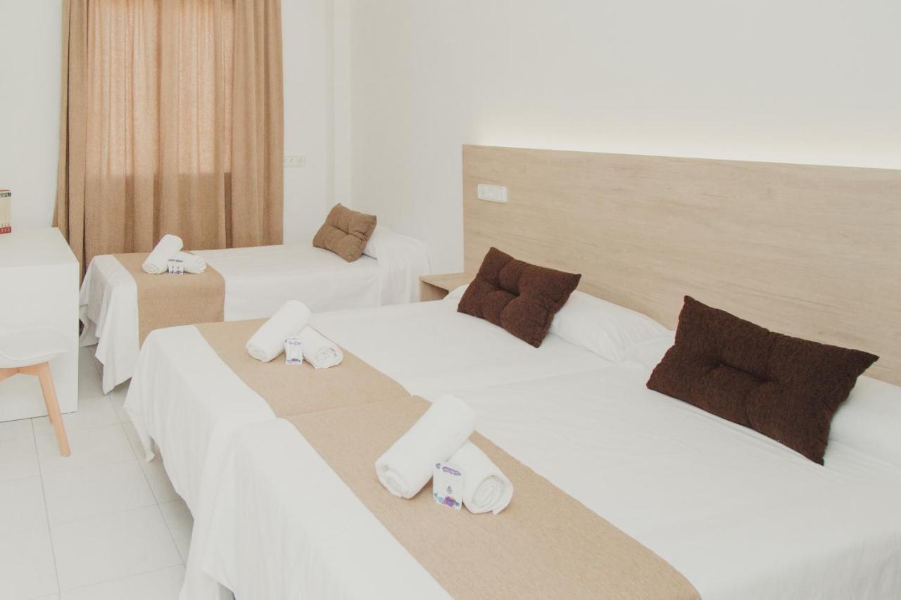 Hotel Olive Osuna Ngoại thất bức ảnh